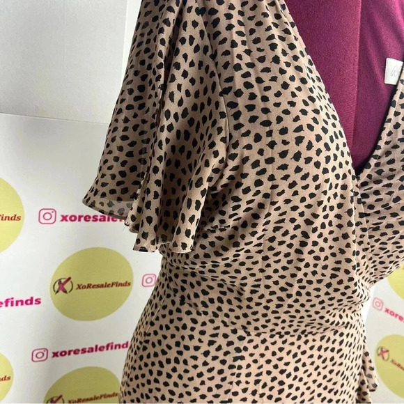 Arrays Women's Short Puff Sleeve Wrap-Style Leopard Print Dress - Picture 6 of 10